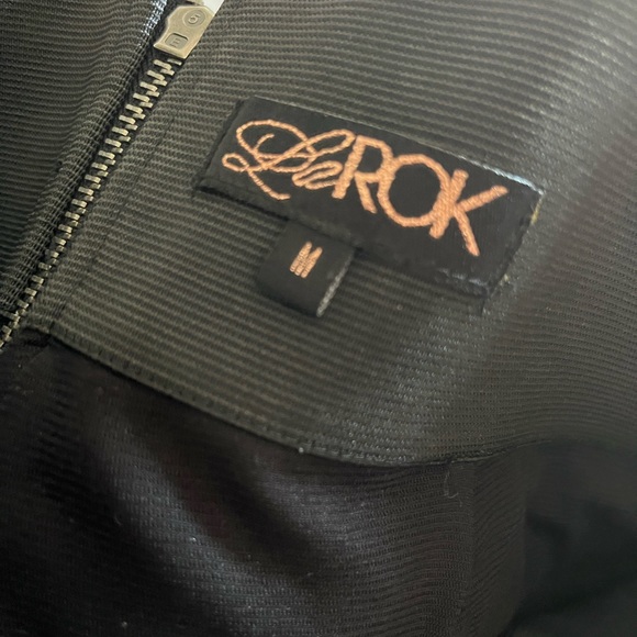 🔑Le Rok Designer black skirt silver studded - Picture 2 of 3